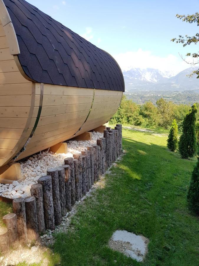 Agriturismo La Giasena Panzió Ponte nellʼAlpi Kültér fotó