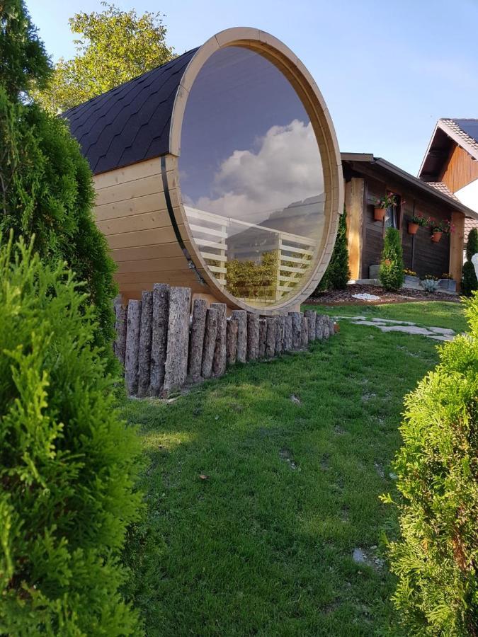 Agriturismo La Giasena Panzió Ponte nellʼAlpi Kültér fotó